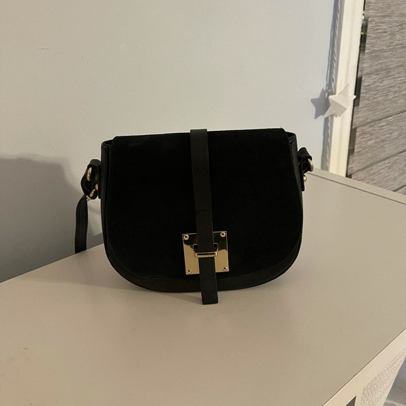 Bag - Picture 2 of 6